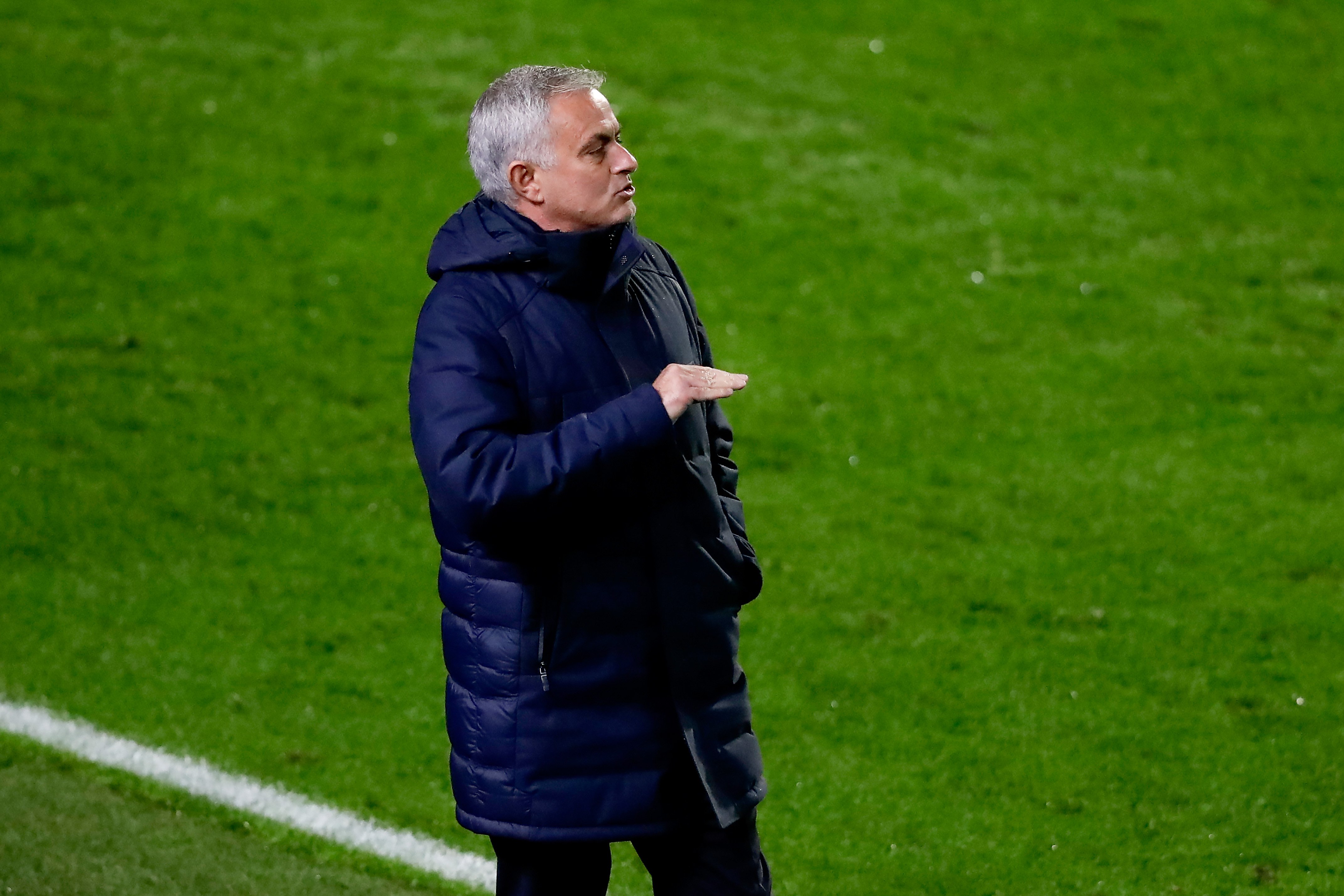 José Mourinho tijdens zijn periode bij Fenerbahçe. De Portugees kreeg een miljoenenvergoeding mee, maar liet in Istanbul ook een hotelrekening van 36,5 miljoen Turkse lira achter.