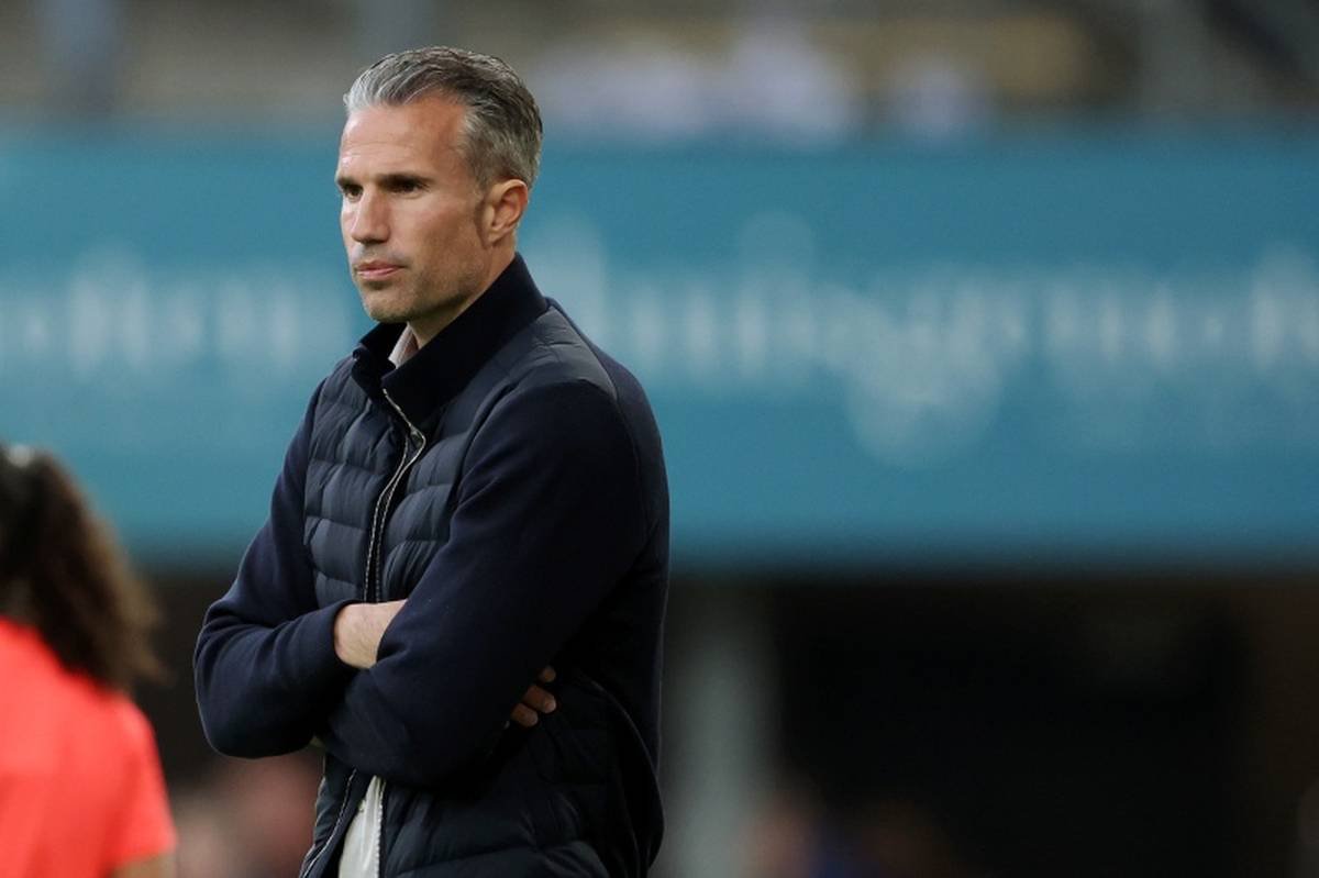 Robin van Persie als trainer van Feyenoord