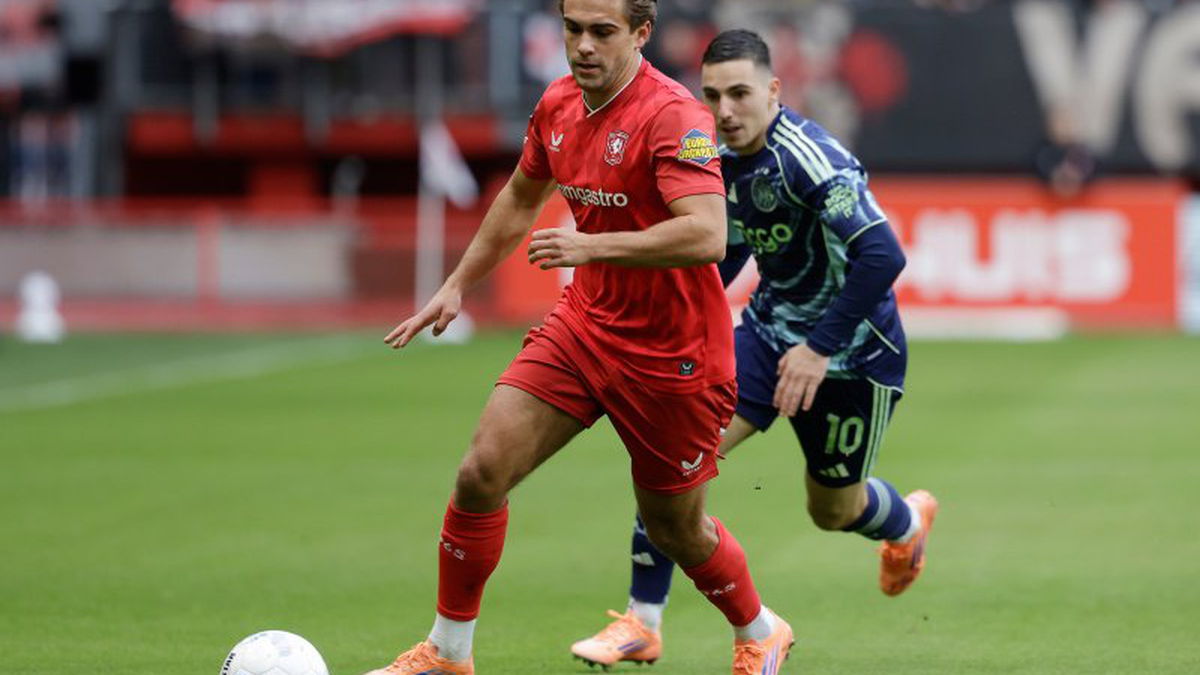 Ajax fans vernietigend over spel van hun ploeg