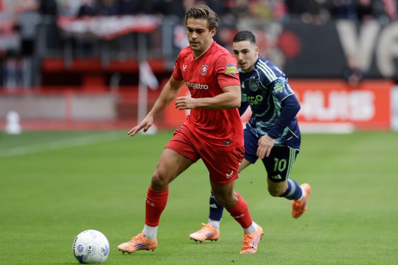 Ajax fans vernietigend over spel van hun ploeg