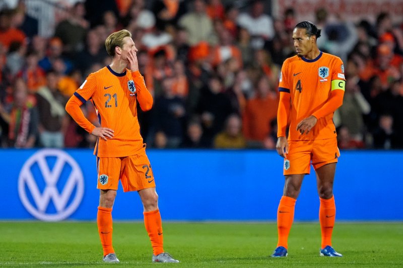 Fans zien rood na uitspraak Van Dijk: Polen is gewoon een goed land