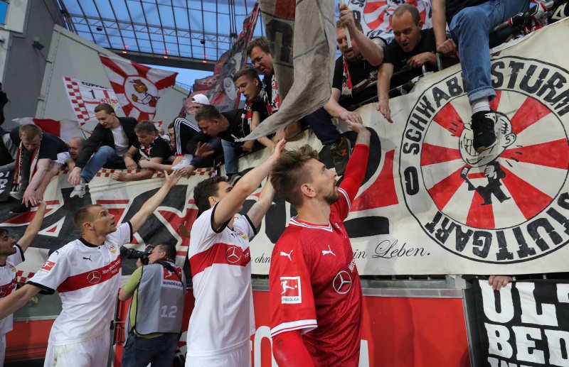 Stuttgart-fans bedanken spelers