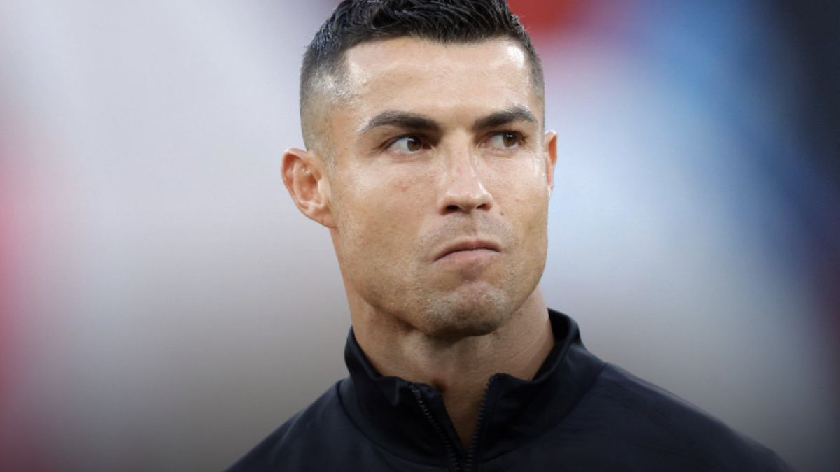 Cristiano Ronaldo verliest met Al Nassr van de ploeg van Steven Bergwijn in de King Cup of Champions (1-2).