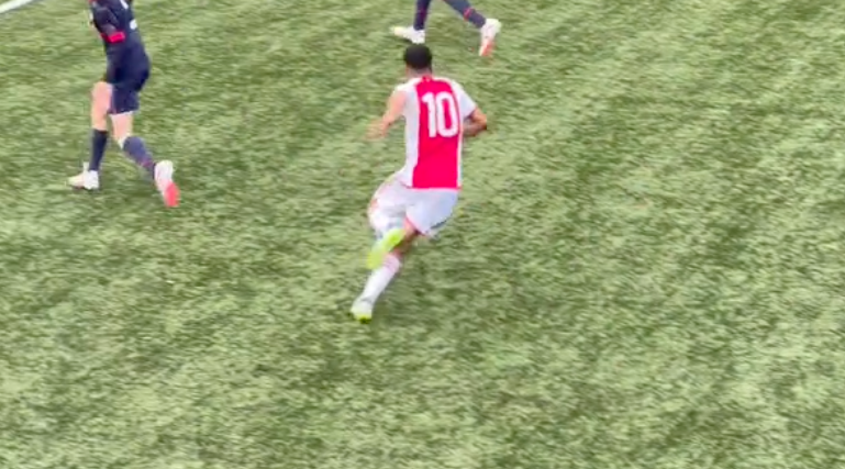 Abdellah ouazane bij ajax