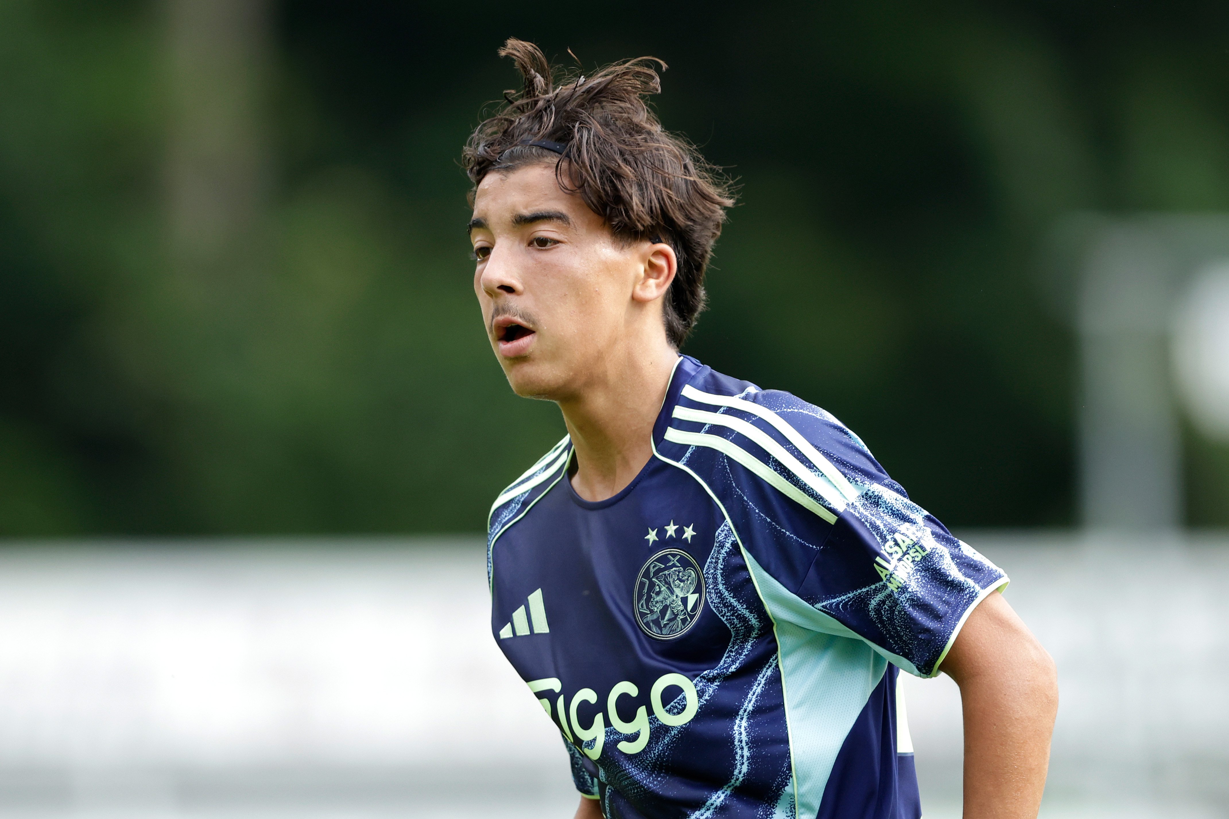 Ajax-fans zien lichtpuntje na verlies tegen Como: Wat een speler