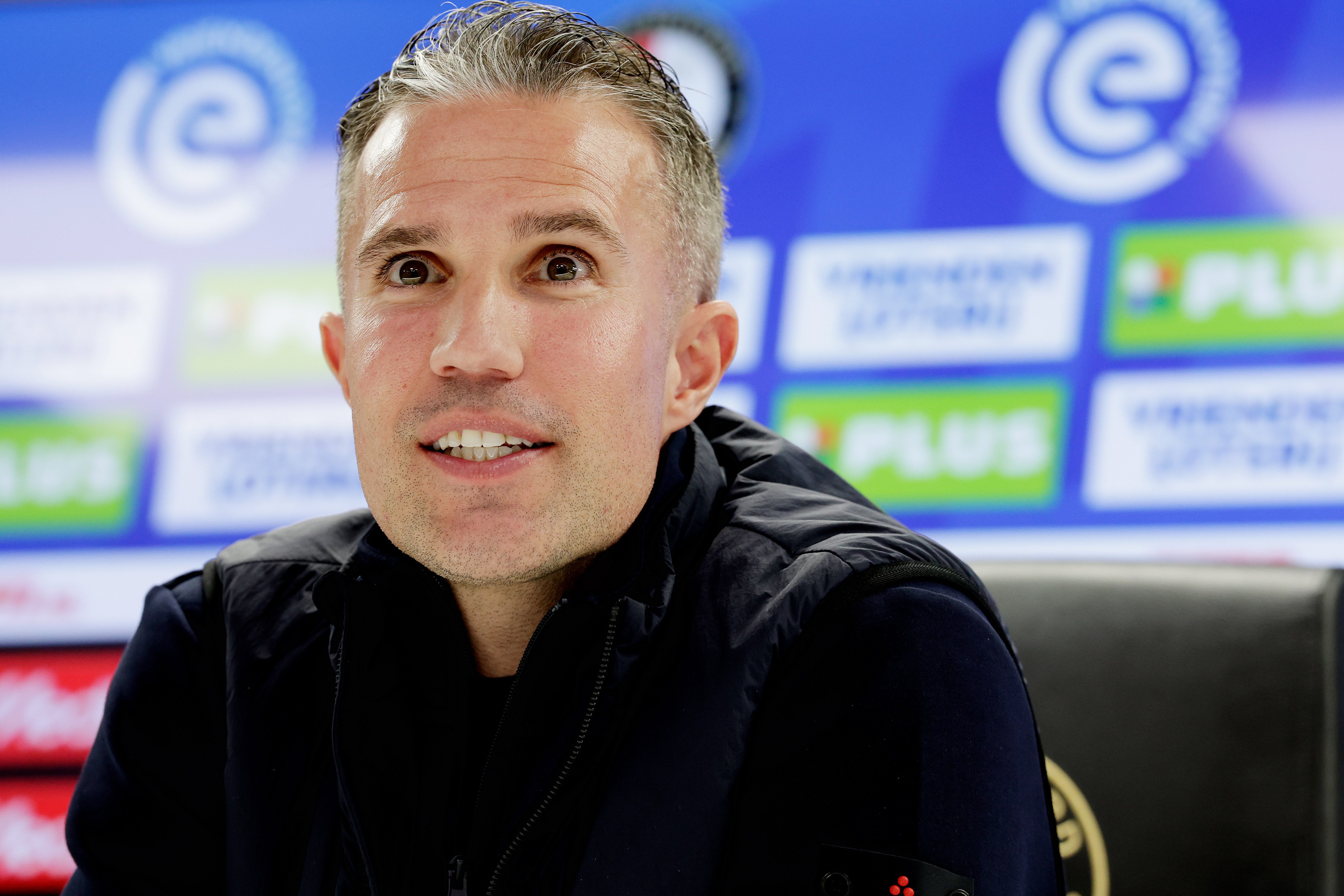 Van Persie tegen kritiek in: Dit was een mooie Klassieker