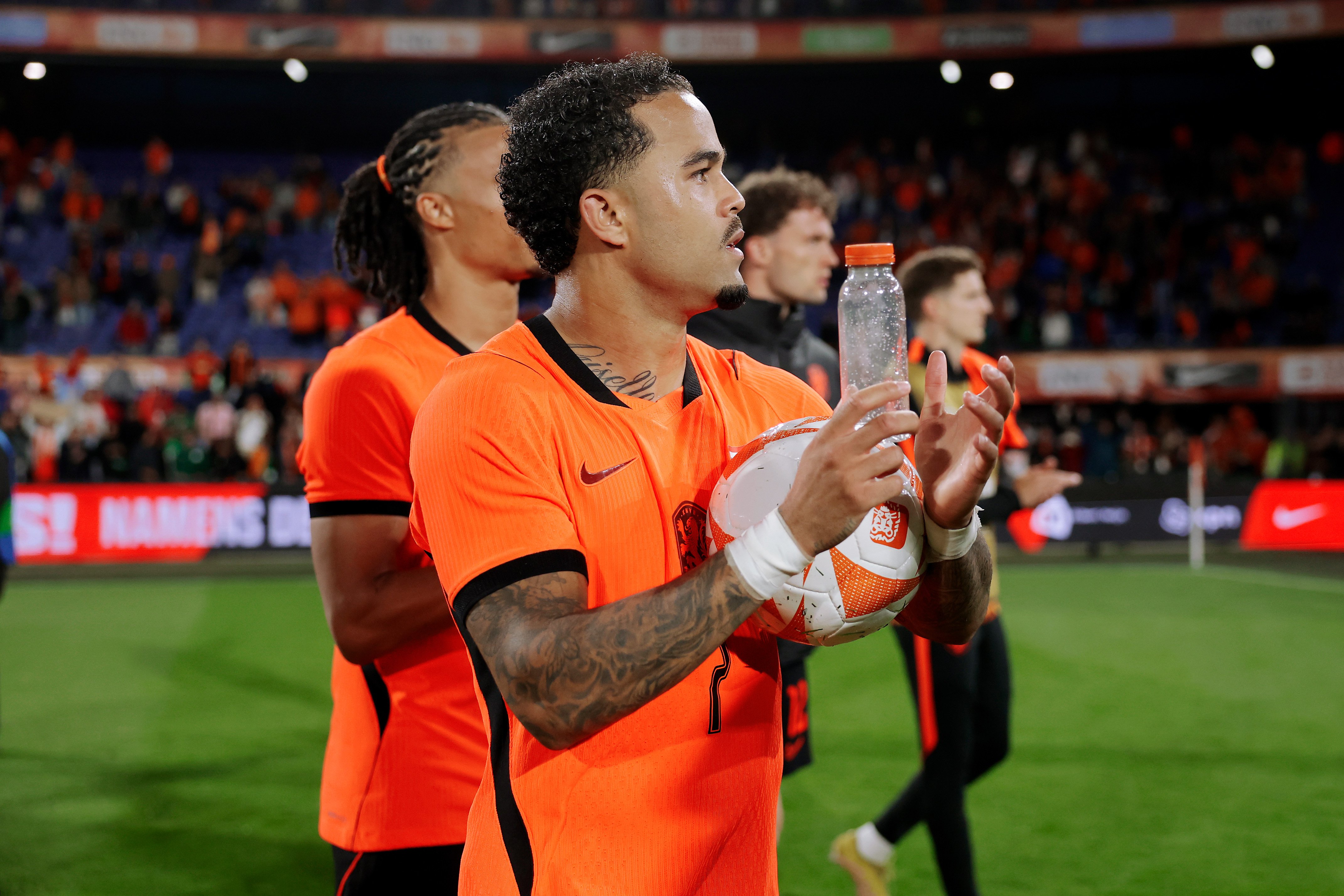 Koeman en Oranje zoeken verklaringen na teleurstellende test tegen Algerije