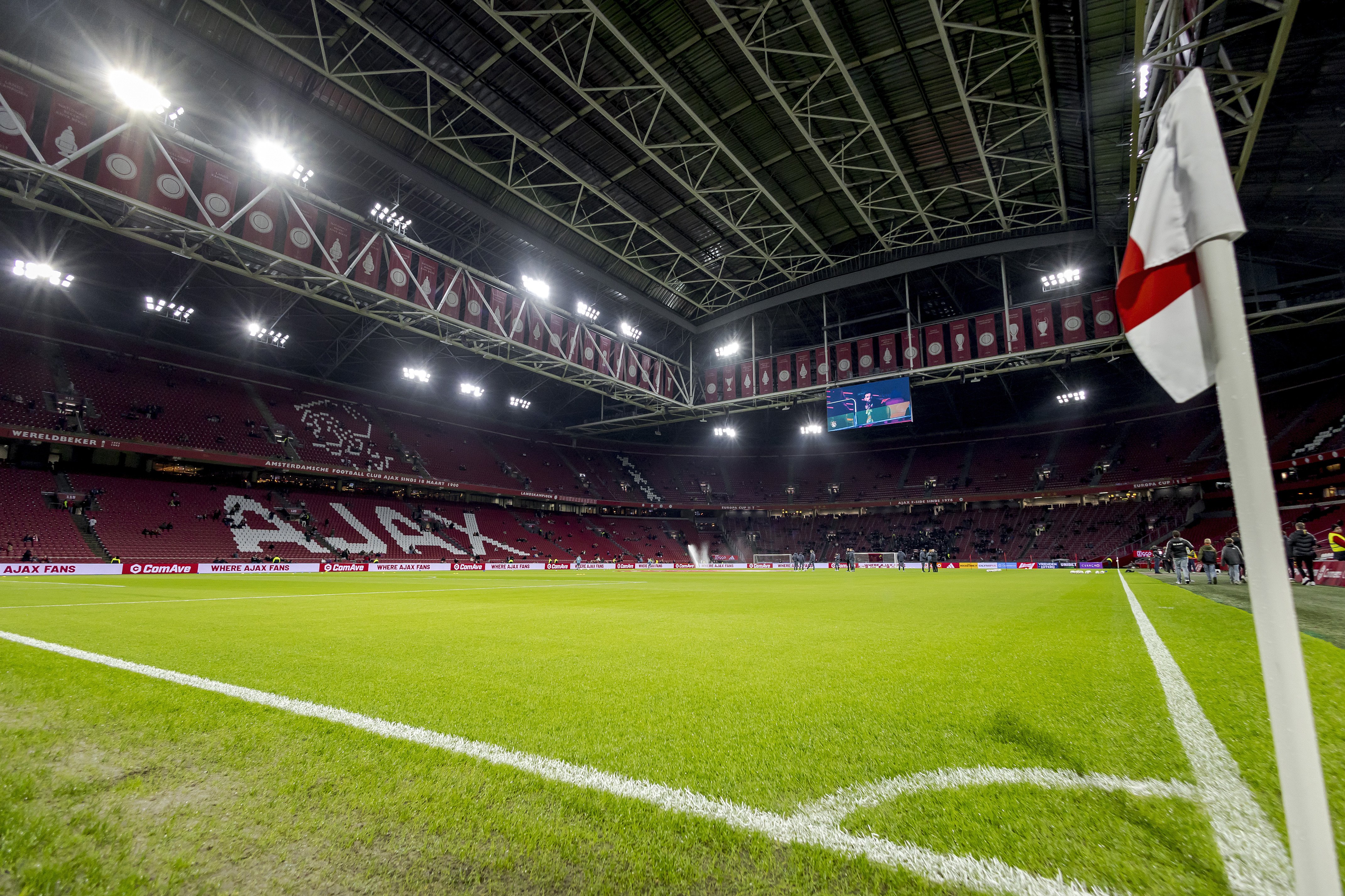 De Johan Cruijff zal bij een 5e plek van Ajax niet beschikbaar zijn