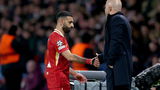 Vertrek Salah zet Arne Slot onder druk bij Liverpool