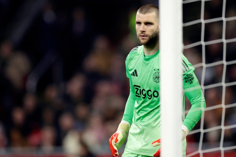 Paes houdt Ajax overeind, maar krijgt geen status: hoe voelt dat?