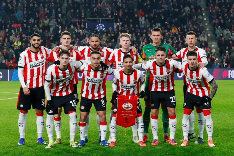 PSV'ers voor het duel met Bayern