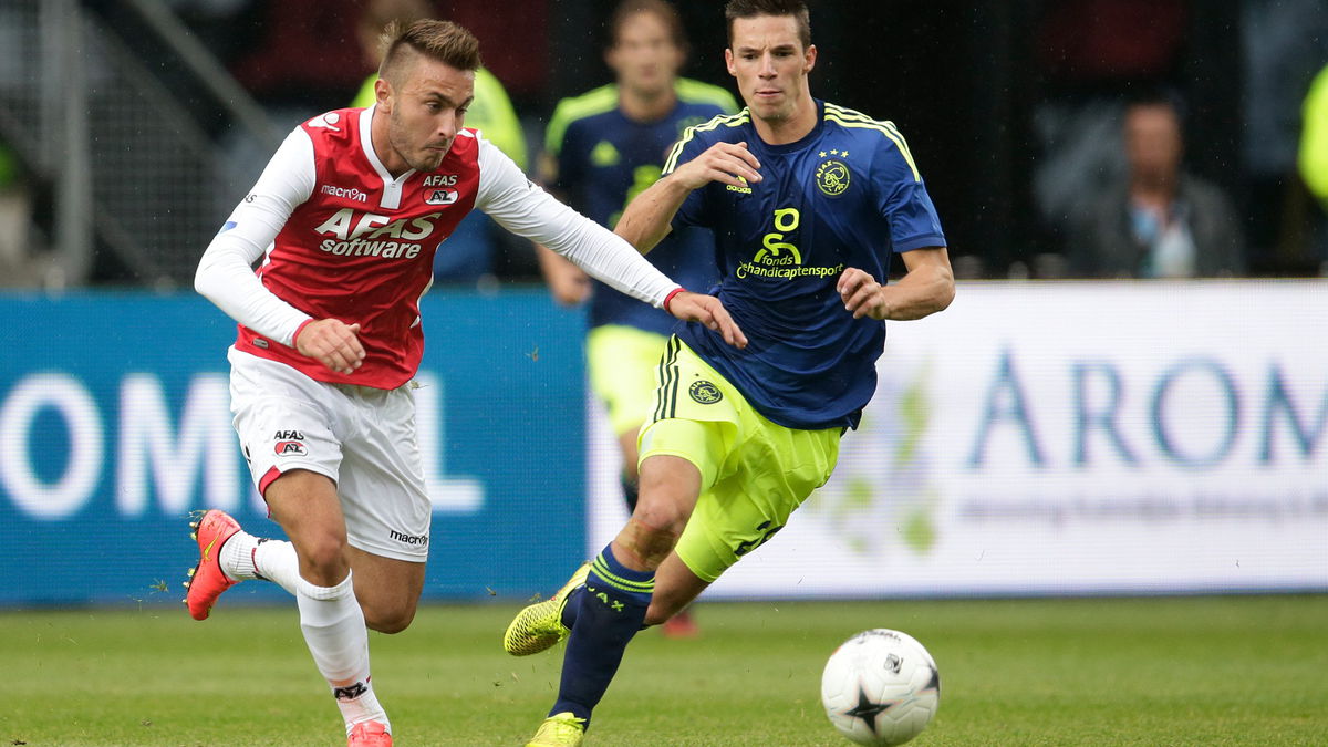 Nick Viergever namens Ajax tegen AZ