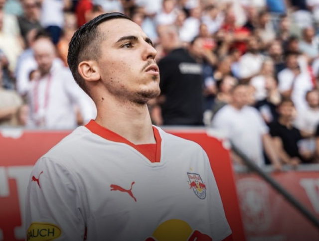 Ajax akkoord met Red Bull Salzburg over Oscar Gloukh
