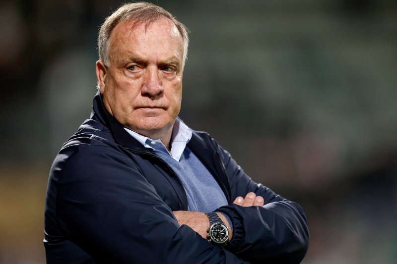 Curacao zonder Dick Advocaat in allesbeslissende wedstrijd