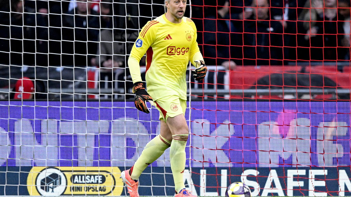 ajax-heerenveen-pasveer-blunder