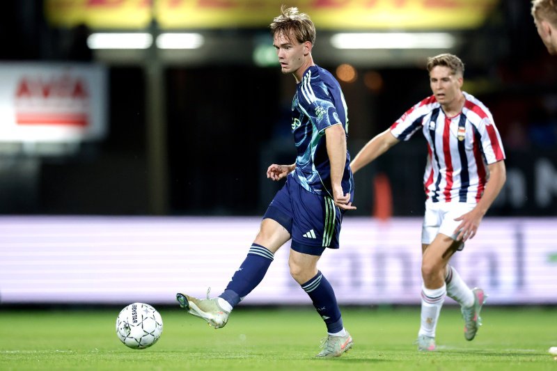 Verdrietig bericht: partner van Jong Ajax-speler Verkuijl omgekomen bij verkeersongeval