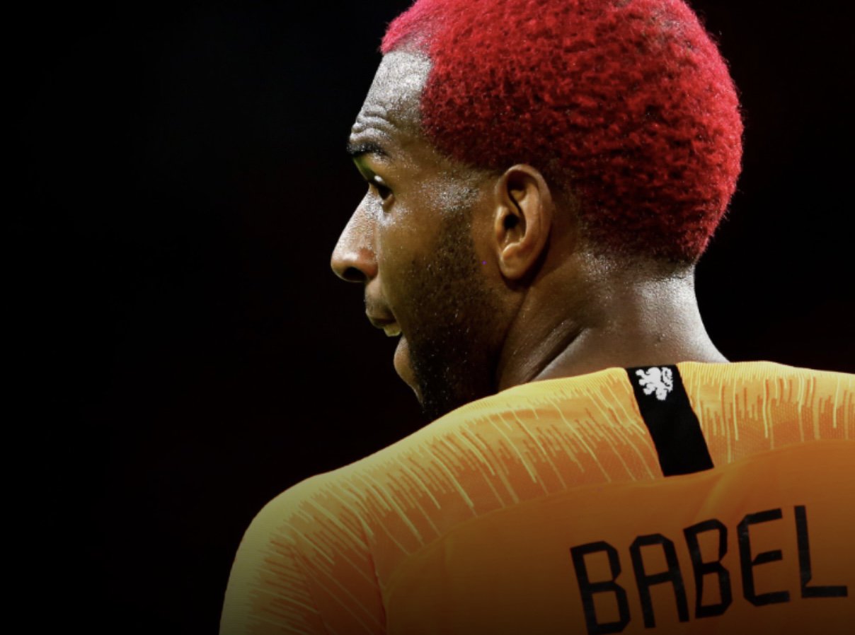 Ryan Babel kijkt terug op zijn tijd in Liverpool en het huis vol herinneringen, fouten en ‘huurders uit de hel’.
