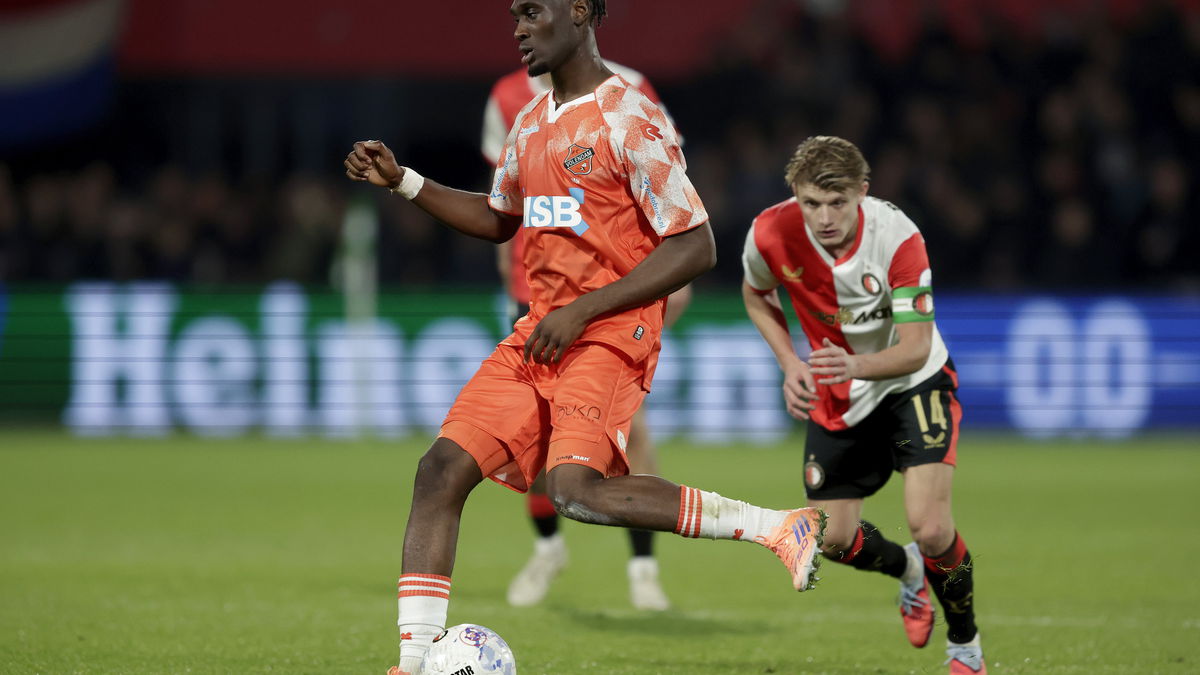 feyenoord-volendam-eredivisie-van-persie
