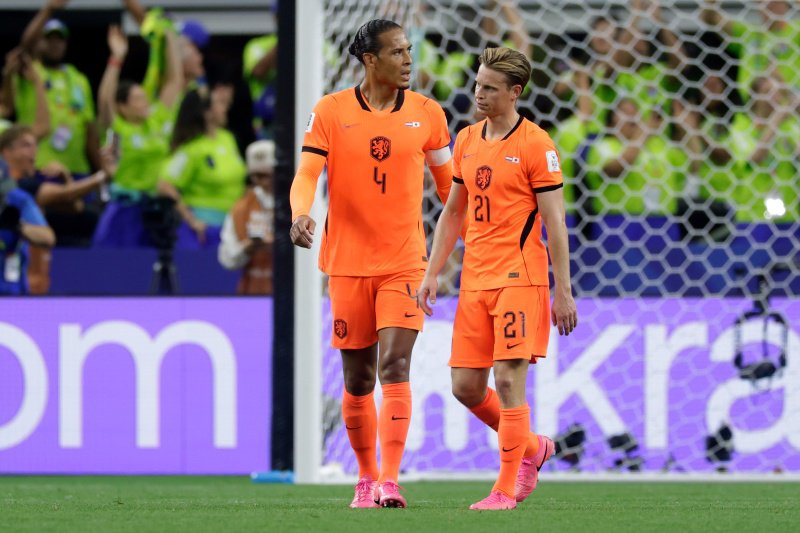 Ook Virgil van Dijk en Frenkie de Jong ontkomen er niet aan