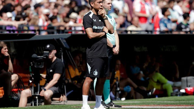 Feyenoord onder Van Bronckhorst nog altijd ongeslagen: nieuwkomers geven hoop