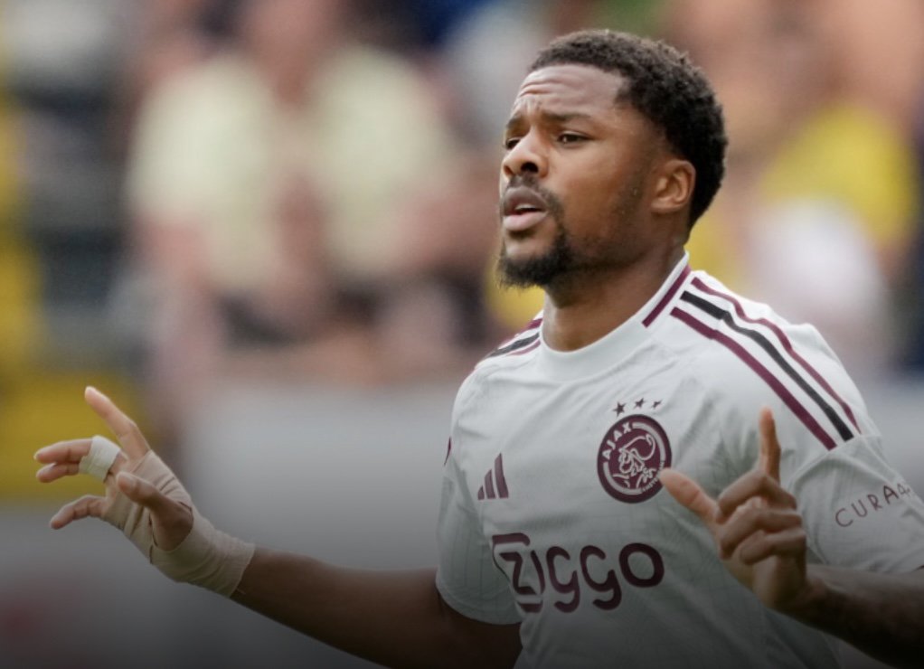 Akpom onderweg naar Birmingham City: Ajax betaalt miljoenen bij ondanks huurdeal