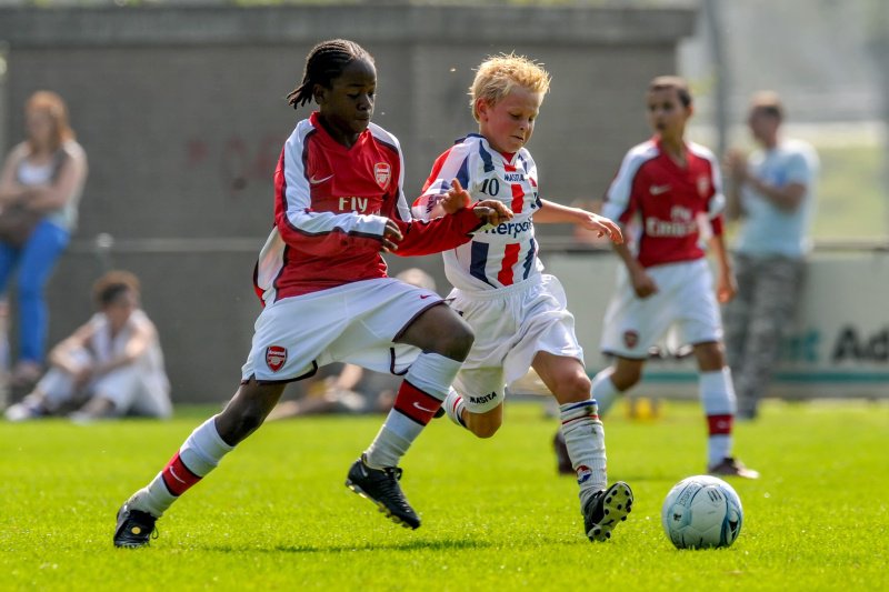 Waarom FIFA clubs wil dwingen tot het opstellen van eigen jeugd