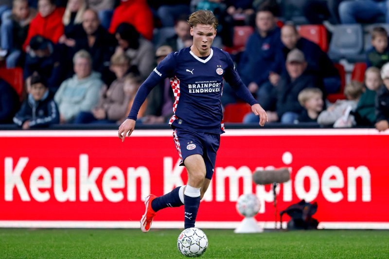 Deze talenten kloppen op de deur bij PSV?
