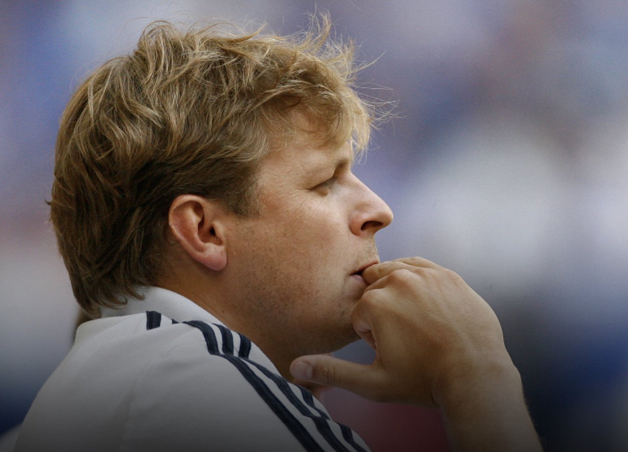 Youri Mulder met zijn 22 jaar jongere vriendin Lynn Schippers, beter bekend als zangeres Lynn Claire.