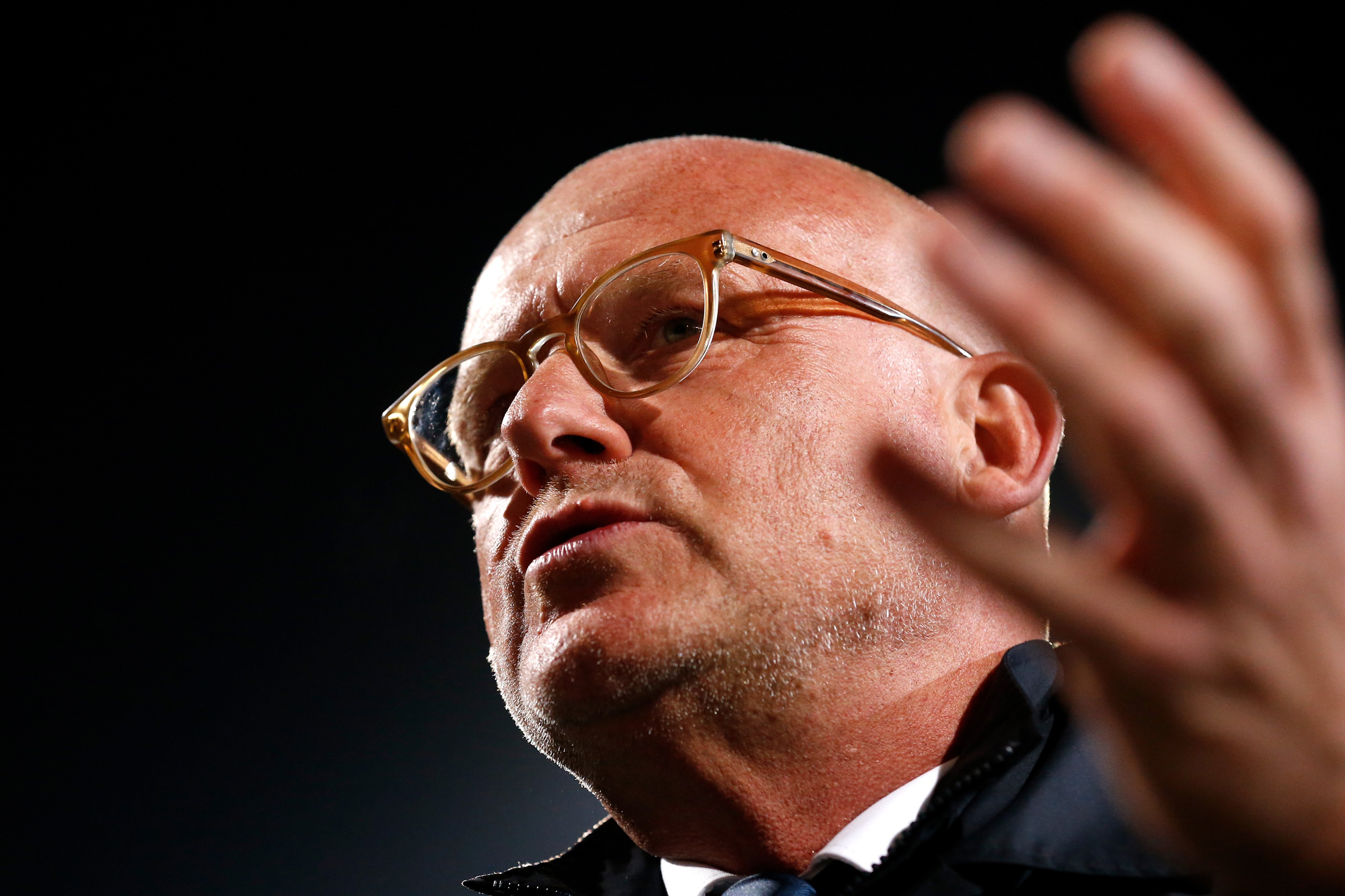 Wilco van Schaik tijdens zijn toelichting op de transferstorm rond Kodai Sano: “Drie dagen lang stonden bij ons alle alarmbellen aan.”