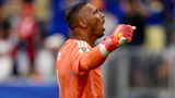 Curaçao-doelman steelt wereldwijde show: ‘Ongelooflijke prestatie’