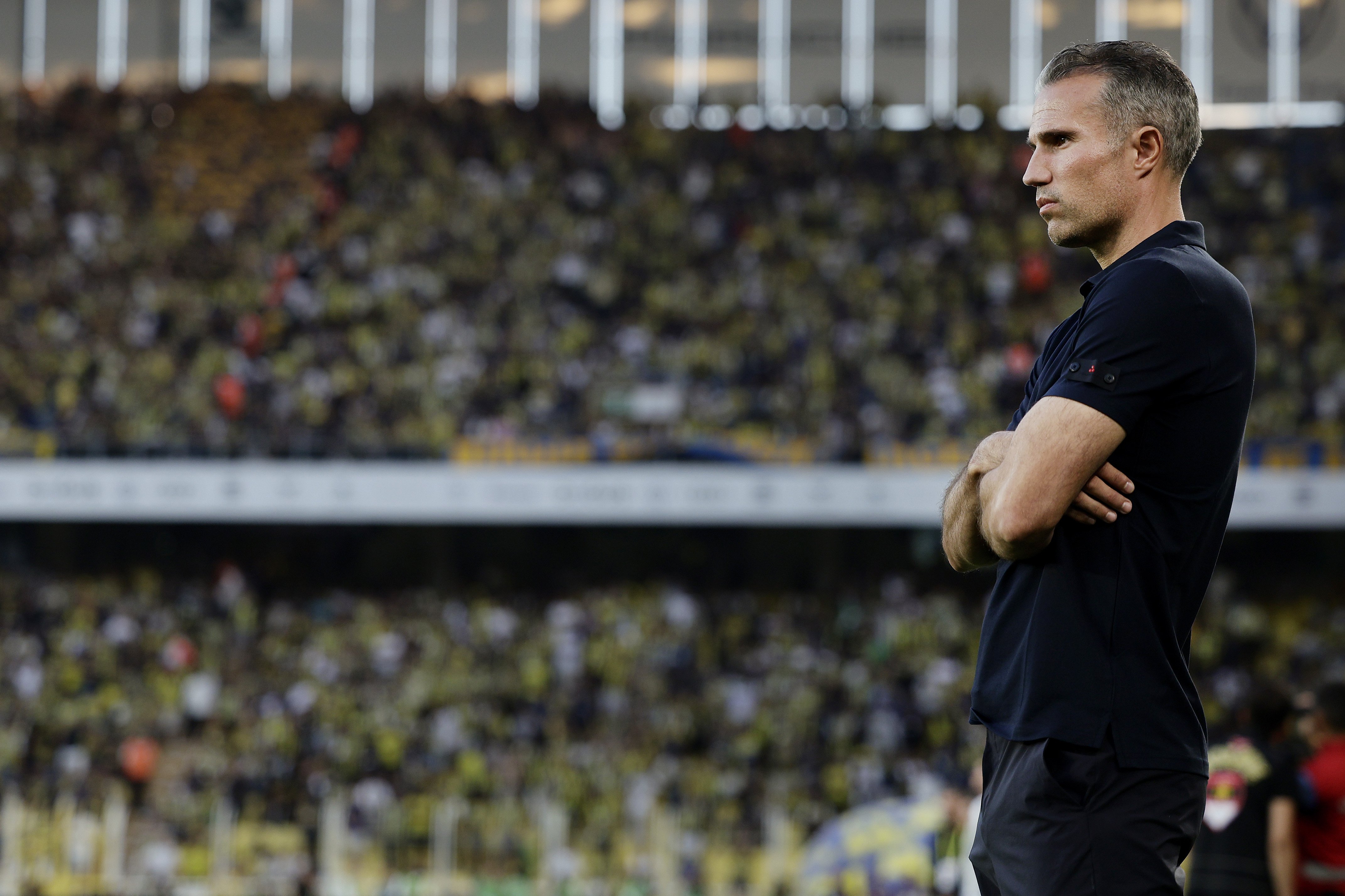 Van Persie in het stadion van Fenerbahce