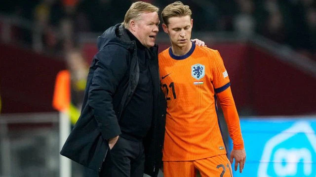 Koeman verdedigt De Jong tegen een bijna onmogelijke maatstaf