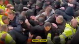 SC Heerenveen-fans rellen tegen Feyenoord