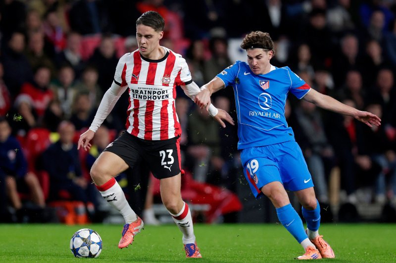 PSV-uitblinker Veerman wordt vergeleken met Nederlandse middenveld-top: 6x beter