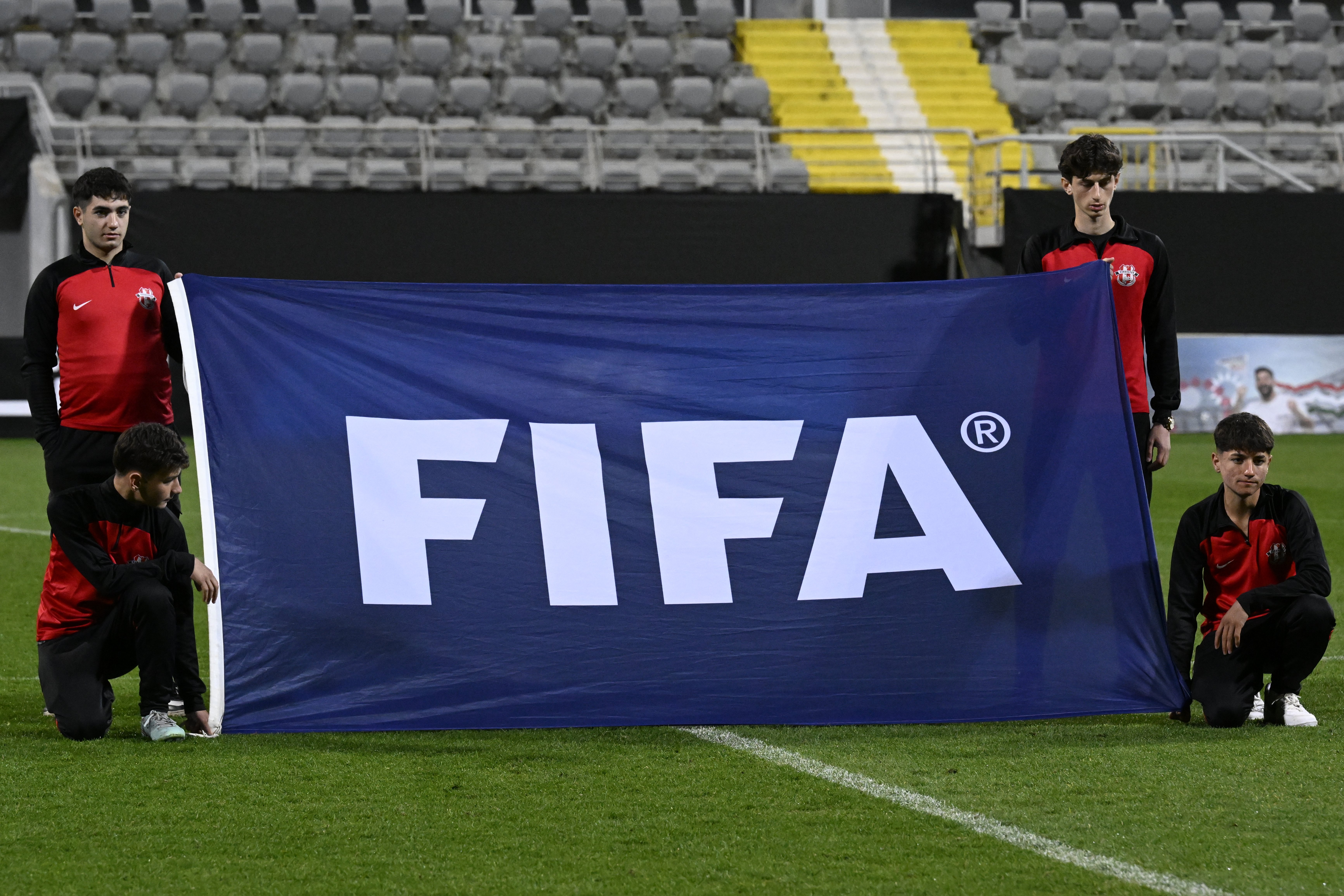 De FIFA heeft tijdens het WK miljoenen haatdragende berichten op sociale media laten verwijderen om spelers, coaches en officials beter te beschermen.