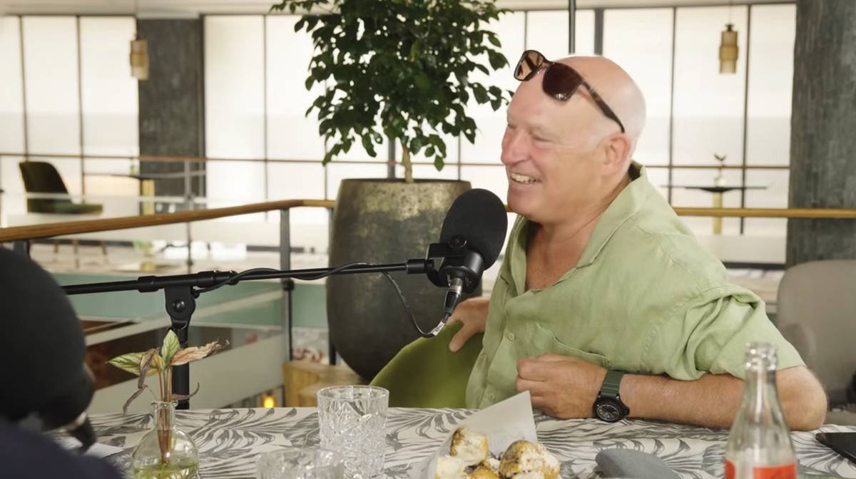 onderbroek van rene van der gijp gestolen in frankrijk