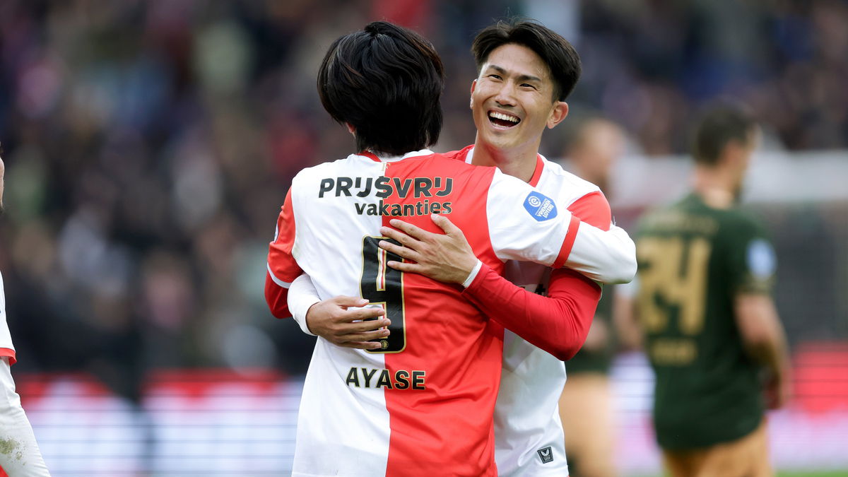 Watanabe en Ueda bij Feyenoord