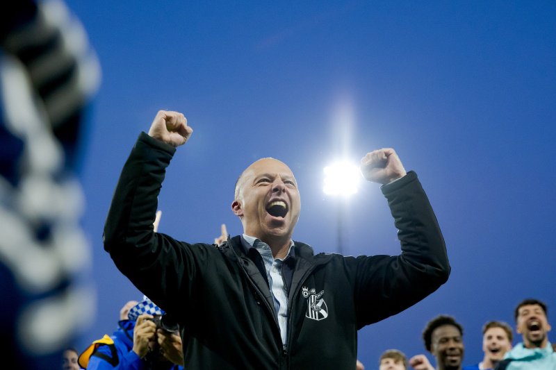 Ajax wil Duivenvoorden, maar De Graafschap zegt resoluut nee: Heitinga-assistent wankelt