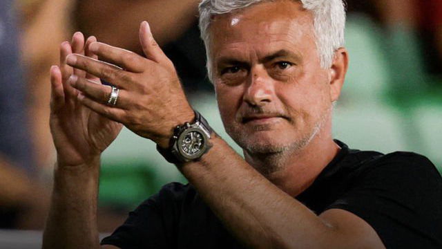 Mourinho weer tegen Feyenoord: kan de Portugees het tij voor Fenerbahçe keren?