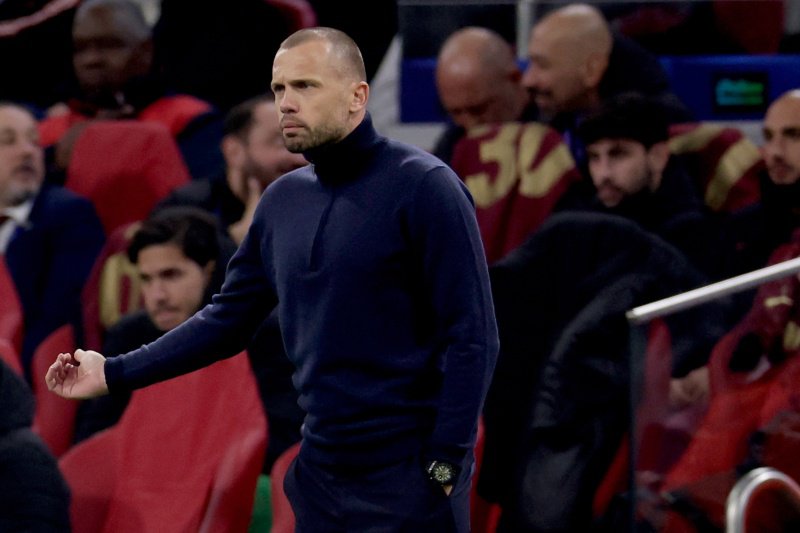 John Heitinga bij Ajax