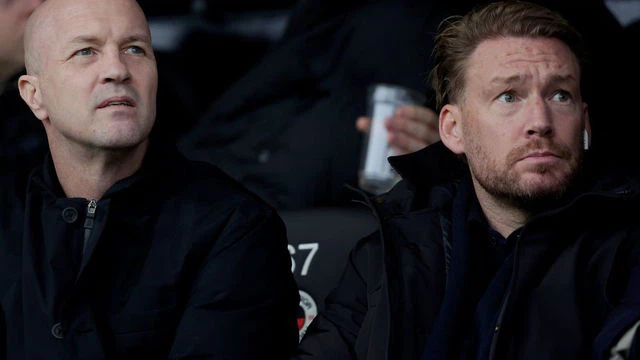 ‘Ajax moet waken voor te veel macht bij één groep’