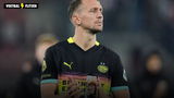Luuk de Jong in het PSV-shirt tijdens een Eredivisie-wedstrijd