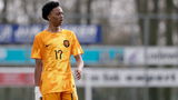 Pas 16 jaar, maar nu al op de radar bij Feyenoord 1: Jivayno Zinhagel maakt indruk.