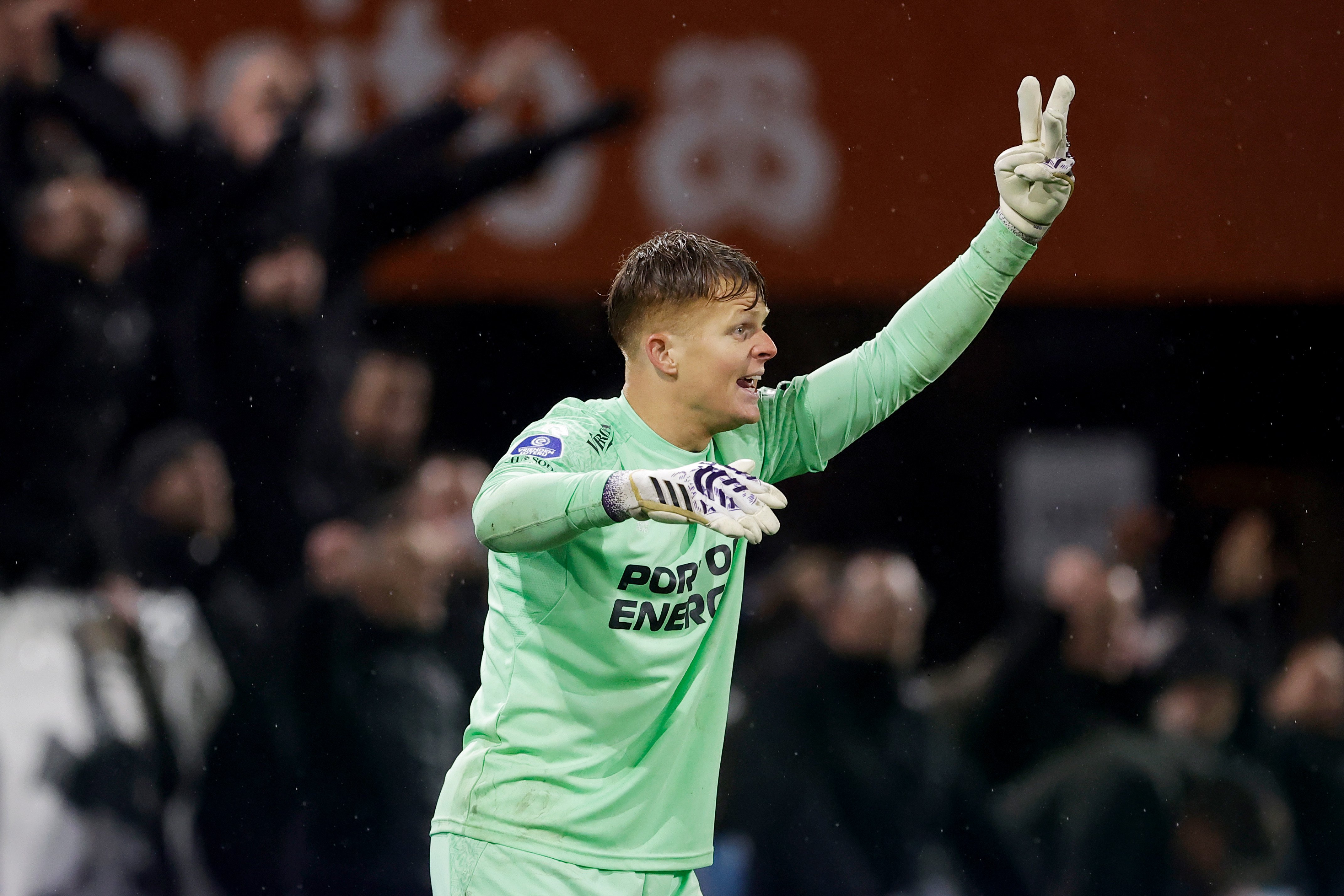 Ronald Koeman junior maakt indruk bij Telstar en wordt door clubinsiders gezien als serieuze WK-optie voor Oranje.